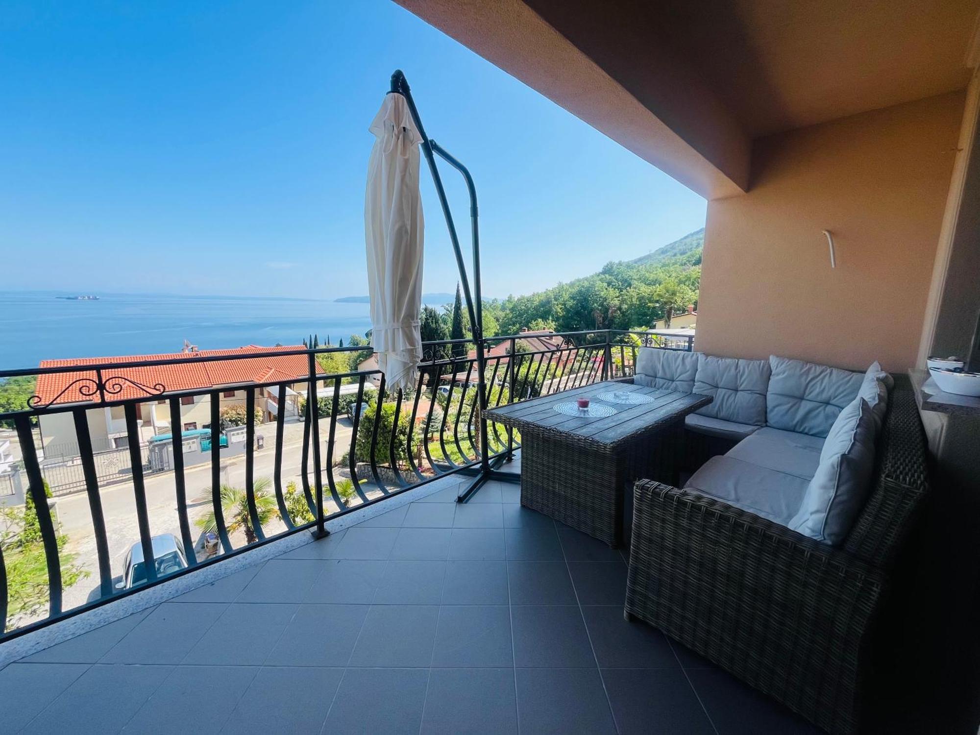 Villa Veronika Lovran Exterior foto